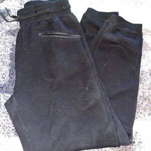 Ptula XS black joggers